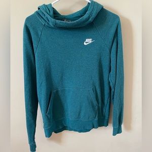 Women’s Nike sweatshirt size S